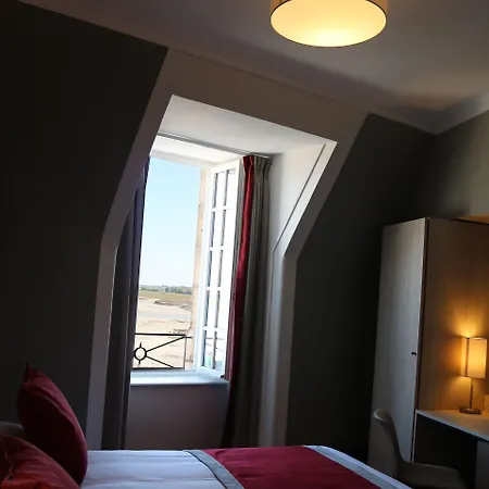 Отель Les Terrasses Poulard