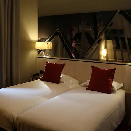 Les Terrasses Poulard Hotel