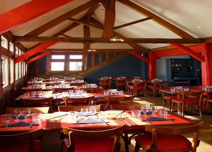 Hotel La Confiance 3*