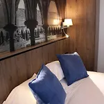 La Confiance Hotel 3*