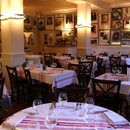 Les Terrasses Poulard Hotel
