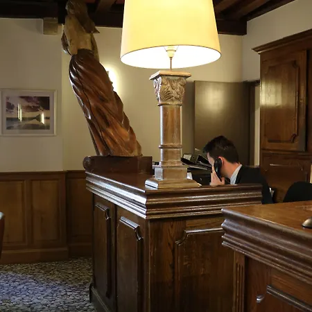 Les Terrasses Poulard Hotel Mont-Saint-Michel