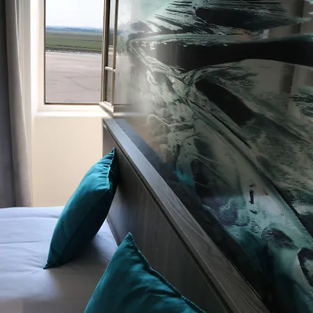 Les Terrasses Poulard Hotel