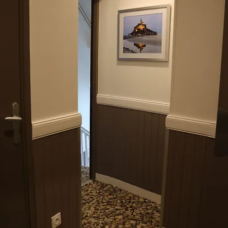 Hotel Les Terrasses Poulard 3*