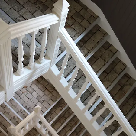 Les Terrasses Poulard Hotel 3*