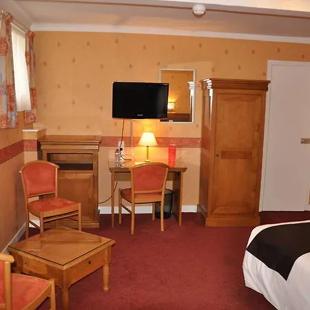 Les Terrasses Poulard 3*