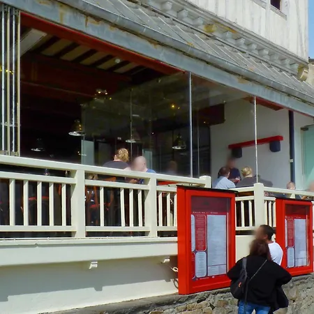 Les Terrasses Poulard