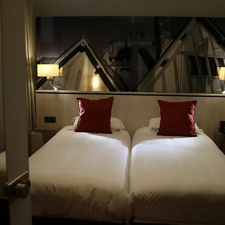 Hotel Les Terrasses Poulard 3*