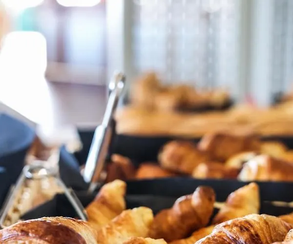 La Confiance Отель Mont-Saint-Michel